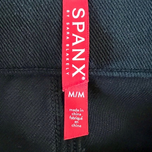 SPANX Classic Black Pull-On Knit Skinny Jean Pant - Medium - Picture 5 of 9